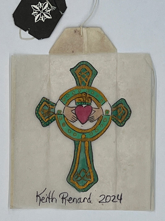 Irish claddagh Cross