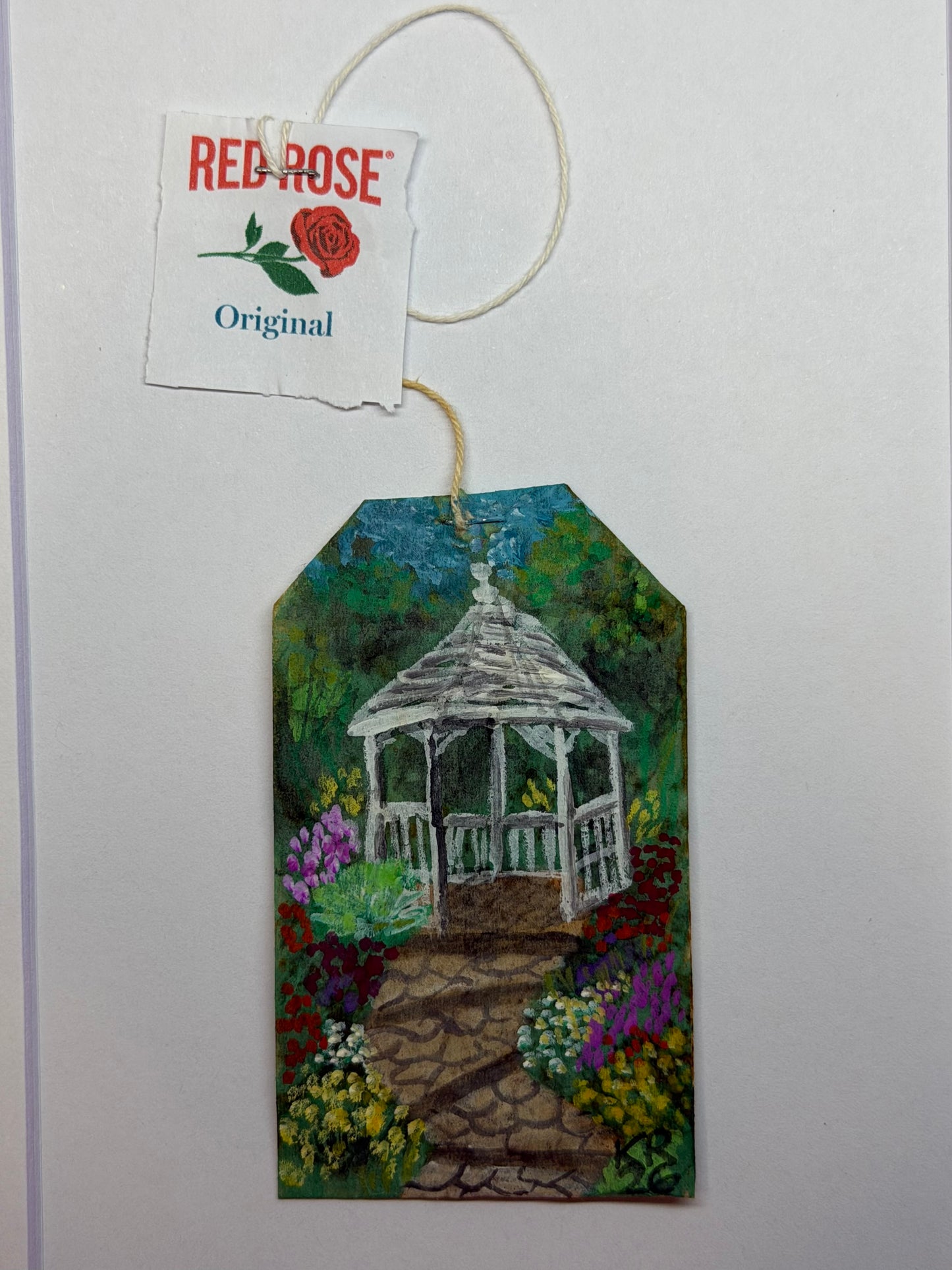Mini Teabag Gazebo White Roof