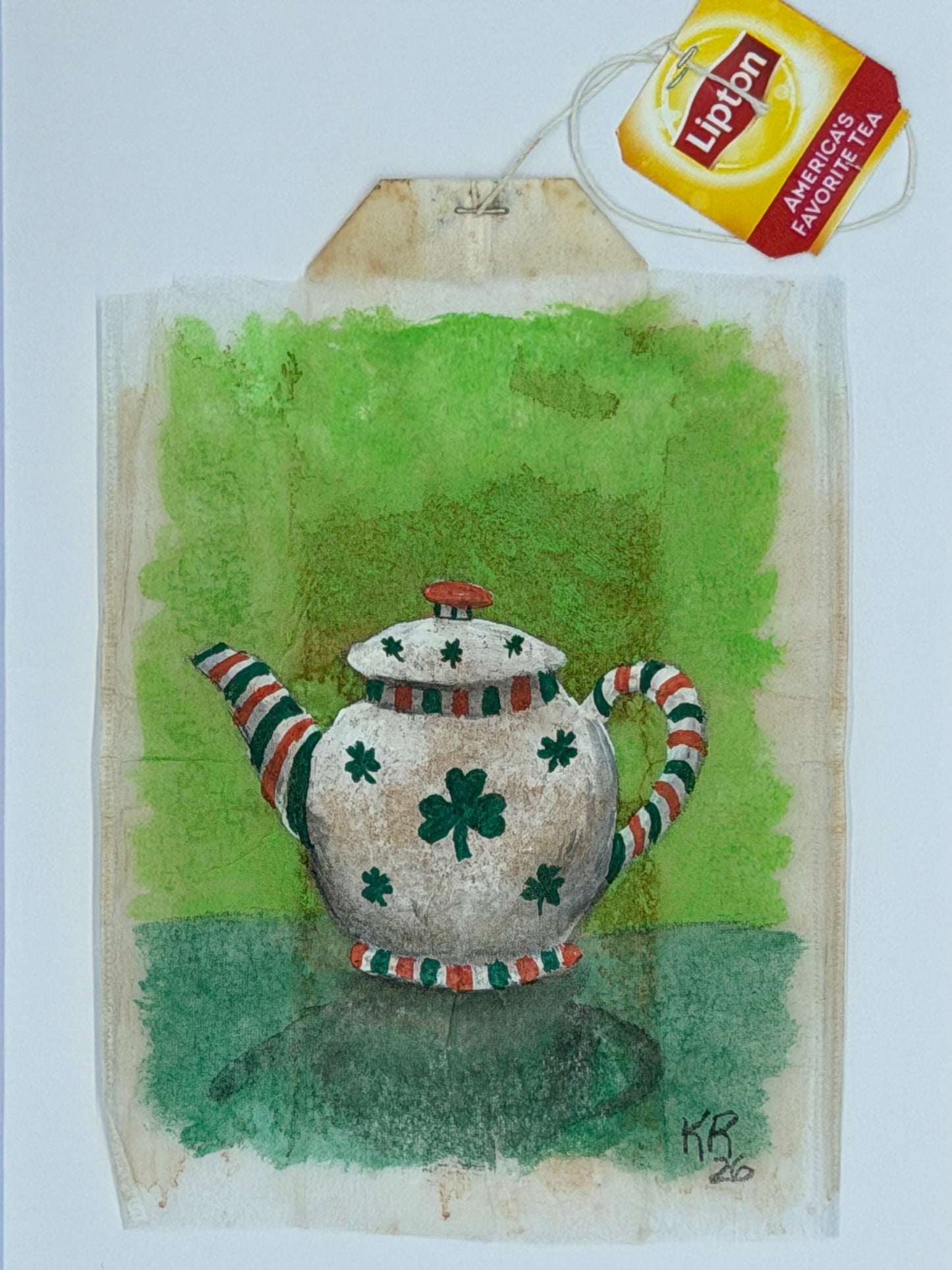 Teapot and cup Shamrocks